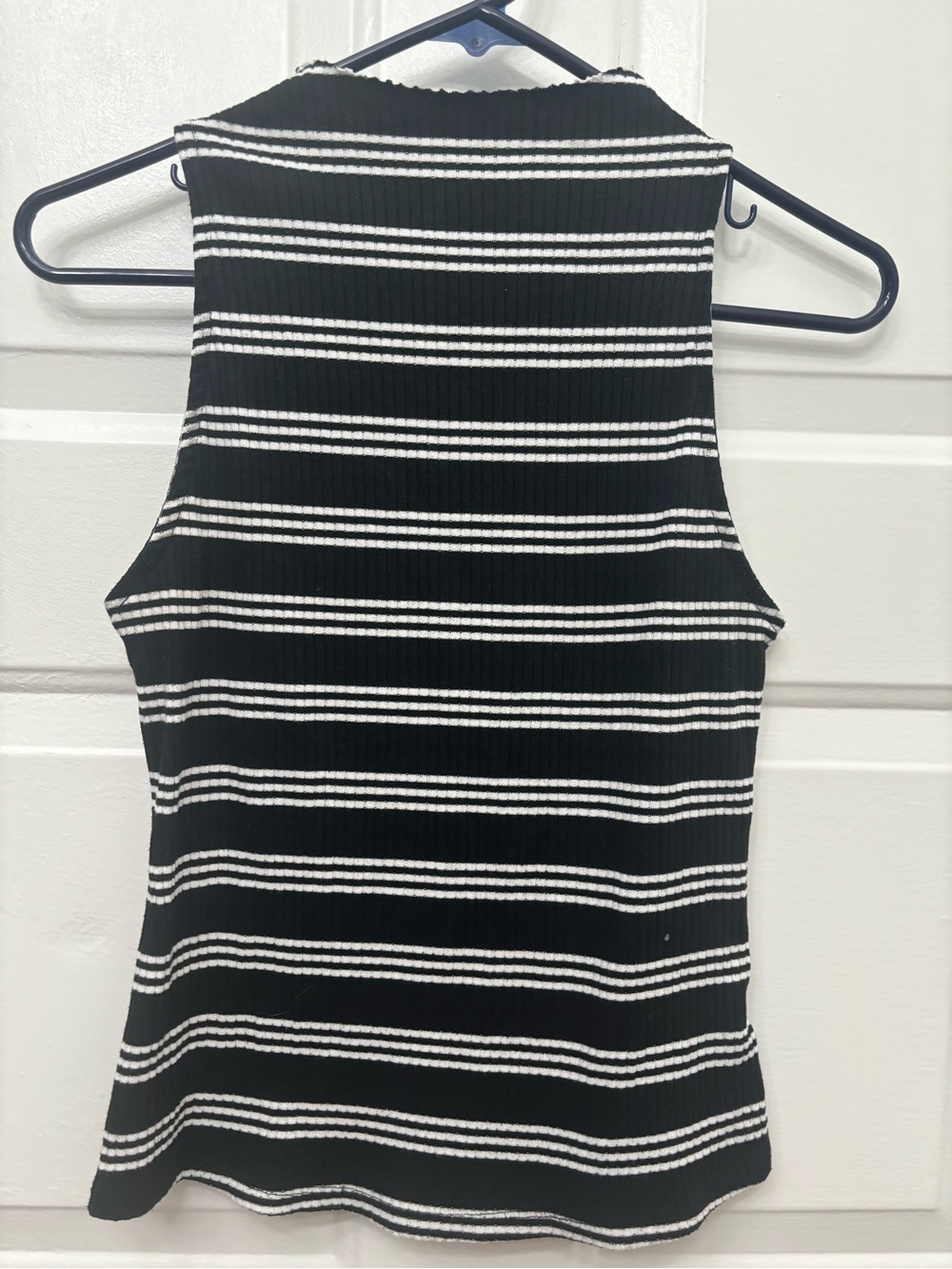 Maeve by anthropologie Black & White Ribbed Stripe Tank